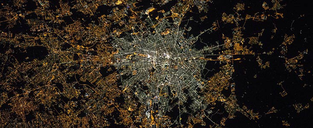 First Use of ISS Astronaut Pictures for Light Pollution Studies